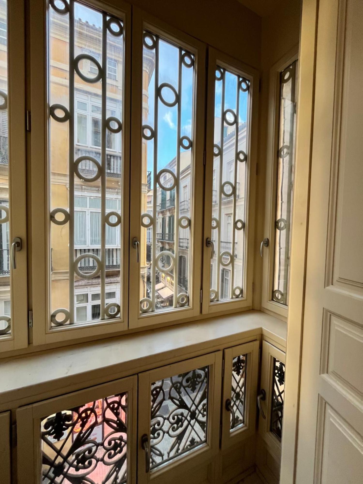 شقة Boutique Larios - Malaga Center المظهر الخارجي الصورة